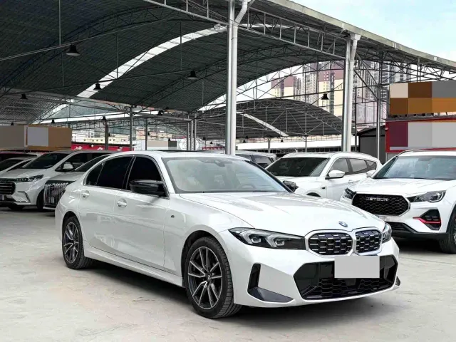 BMW 3 Series — Фото автомобиля 3