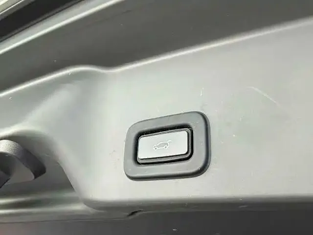 Land Rover Range Rover Evoque — Фото автомобиля 12
