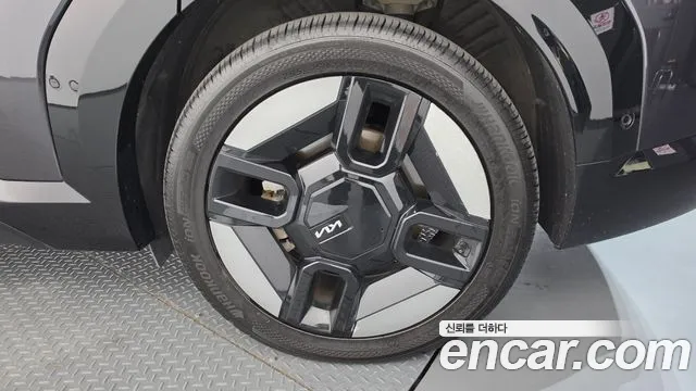 Kia EV9 — Фото автомобиля 21
