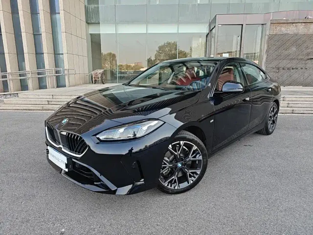Фотография автомобиля — BMW 2 Series
