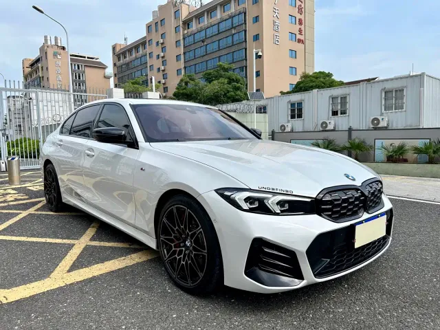 BMW 3 Series — Фото автомобиля 3