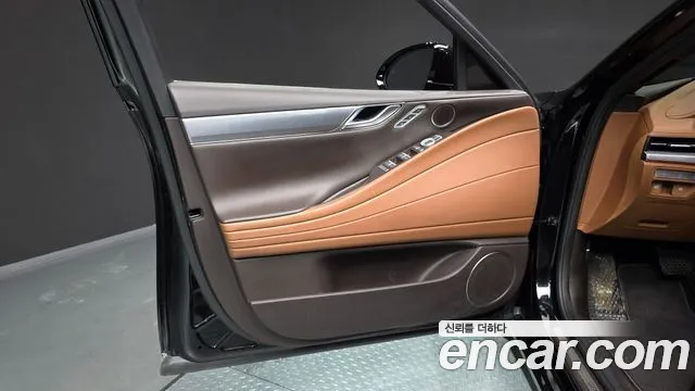 Genesis G80 Бензин 2.5 турбо AWD — Фото автомобиля 16