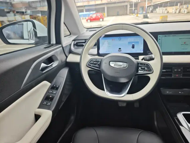 Geely Geometry E Firefly — Фото автомобиля 11