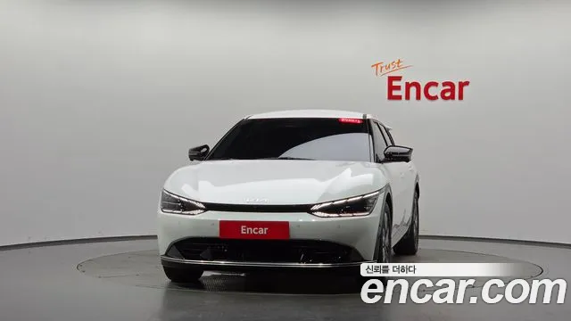 Kia EV6 — Фото автомобиля 3