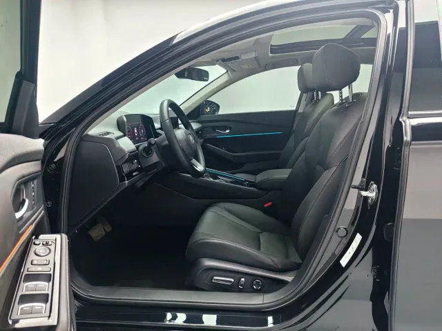 Honda Accord — Фото автомобиля 14