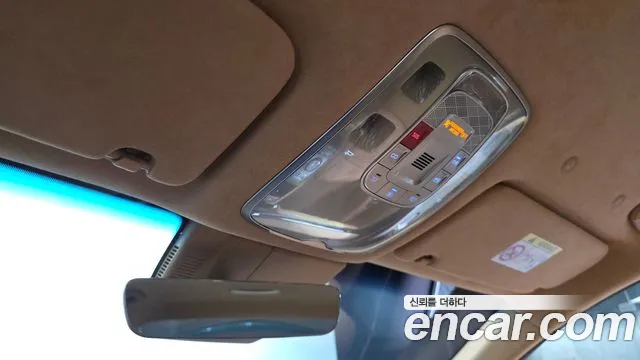 Genesis G90 Бензин 3.5 турбо AWD — Фото автомобиля 16