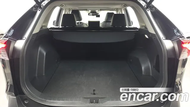 Toyota RAV4 5th Gen — Фото автомобиля 26