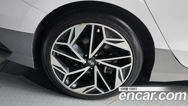 Hyundai Ioniq6 — Фото автомобиля 18