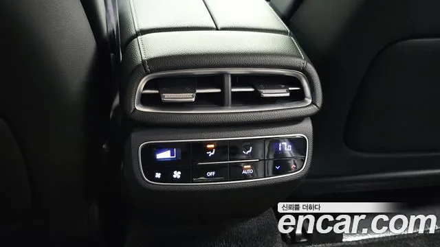 Genesis G80 Electrified G80 (RG3) — Фото автомобиля 27