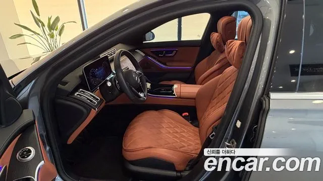 Mercedes-Benz S-Class — Фото автомобиля 10