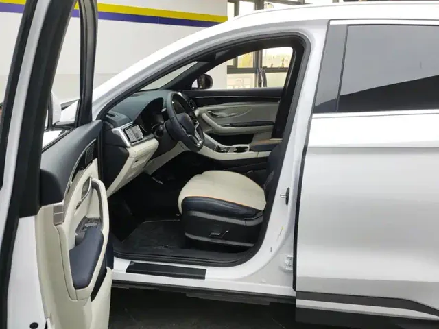 BYD Song PLUS — Фото автомобиля 9