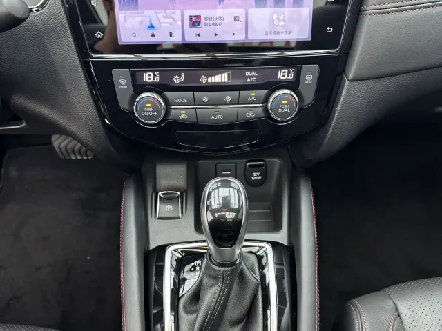 Nissan Qashqai — Фото автомобиля 16