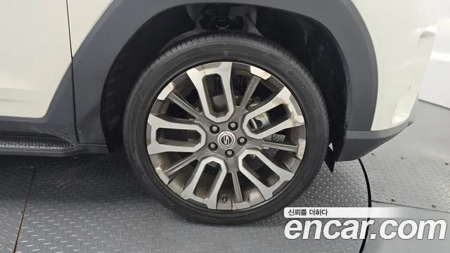 KG_Mobility_Ssangyong Torres Torres Бензин 1.5 2WD — Фото автомобиля 21