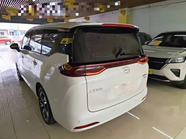 GAC Trumpchi M6 — Фото автомобиля 4