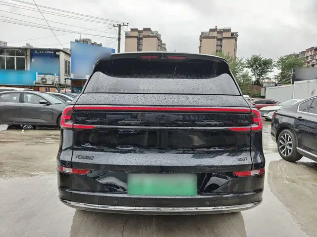 Changan Qiyuan Q07 — Фото автомобиля 5