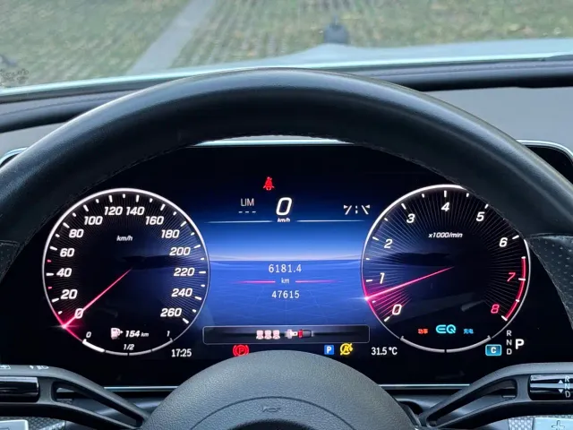 Mercedes-Benz C-Class — Фото автомобиля 16