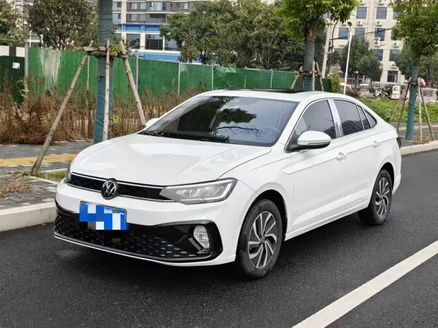 Фотография автомобиля — Volkswagen Lavida