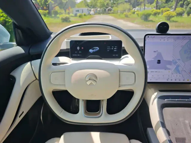 Nio ET5 Touring — Фото автомобиля 16