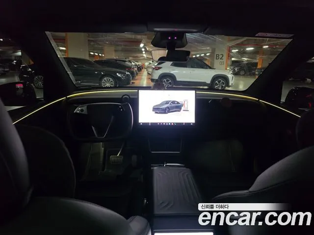 Tesla Model Y — Фото автомобиля 14