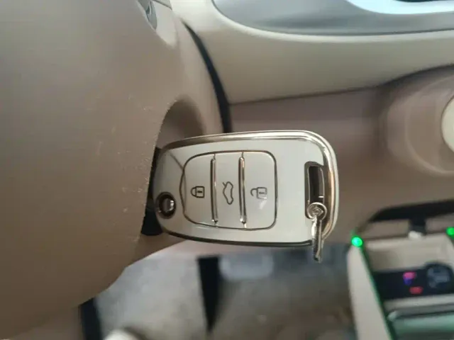 Wuling Hongguang Mini EV — Фото автомобиля 8