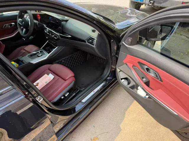 BMW 3 Series — Фото автомобиля 9