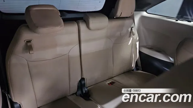 Toyota Sienna — Фото автомобиля 10