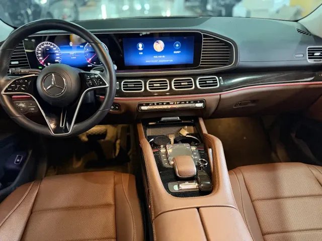 Mercedes-Benz GLE-Class — Фото автомобиля 9