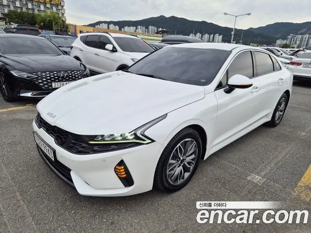Kia K5 Generation 3 — Фото автомобиля 2