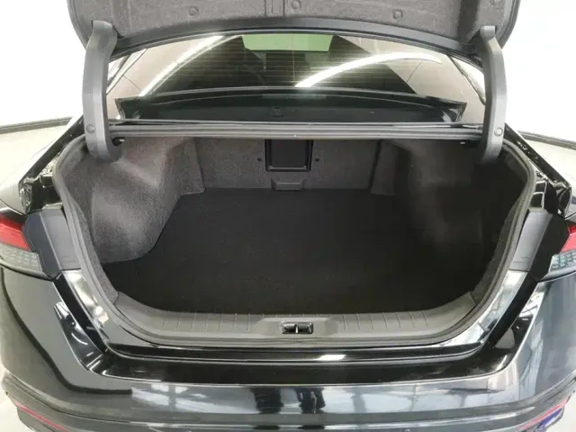 Nissan Teana — Фото автомобиля 4