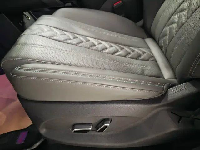 BYD Song L DM-i — Фото автомобиля 8