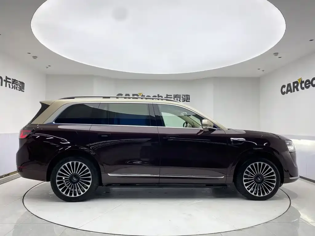 AITO Wenjie AITO M9 2025 Extended Range Ultra 52kWh 6-Seater — Фото автомобиля 4