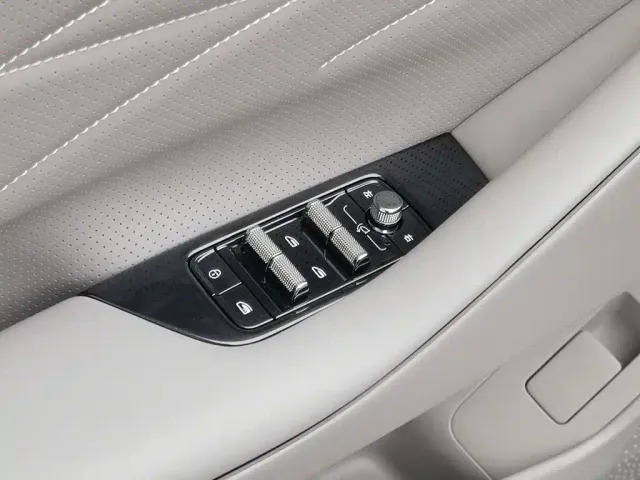 Geely Galaxy Xingyao 8 — Фото автомобиля 9