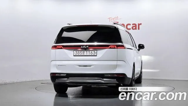 Kia Carnival 4th Gen — Фото автомобиля 4