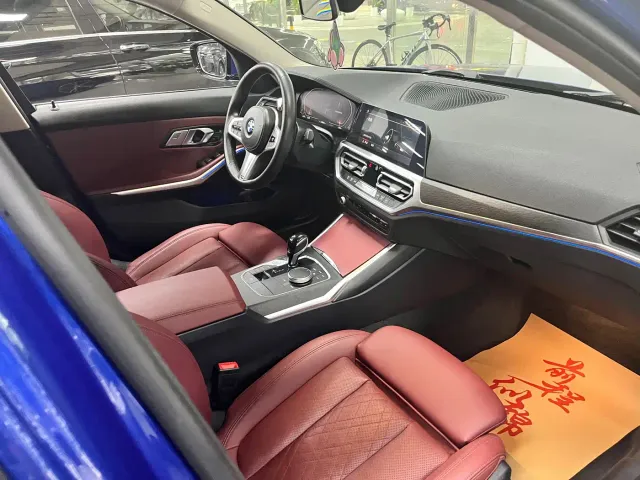 BMW BMW 3 Series 2022 325i M Sport Package — Фото автомобиля 7