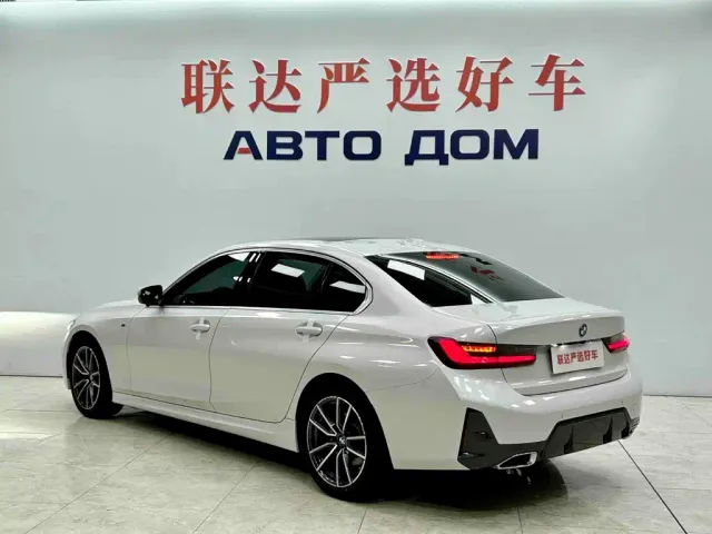 BMW 3 Series — Фото автомобиля 4