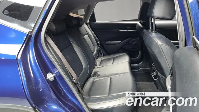 Kia Seltos New — Фото автомобиля 11