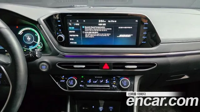 Hyundai Sonata — Фото автомобиля 30