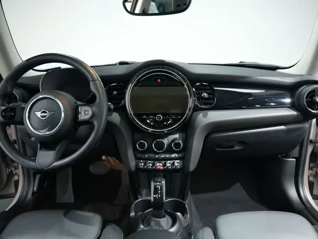 MINI Hatch — Фото автомобиля 6