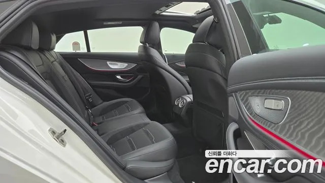 Mercedes-Benz AMG GT 4 двери 43 4MATIC+ — Фото автомобиля 10