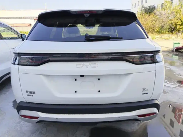BYD Song L DM-i — Фото автомобиля 5