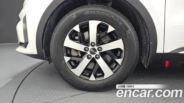 Kia Sorento Sorento 4-е поколение Бензин 2.5T 2WD — Фото автомобиля 5