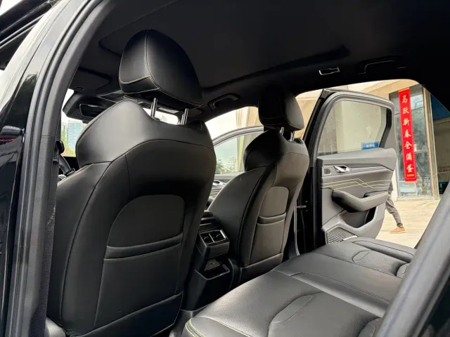 Geely Xingrui — Фото автомобиля 7