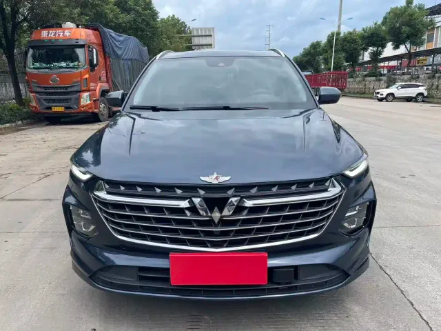 Wuling Victory — Фото автомобиля 2