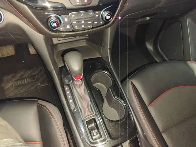 Chevrolet Equinox — Фото автомобиля 18