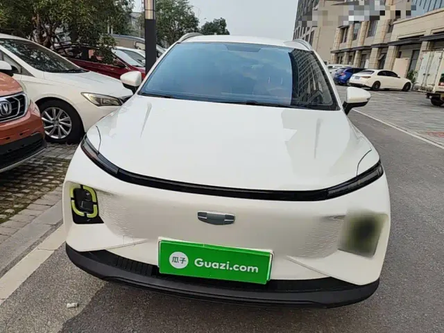 Geely Geometry E Firefly — Фото автомобиля 2