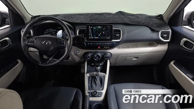 Hyundai Venue — Фото автомобиля 7
