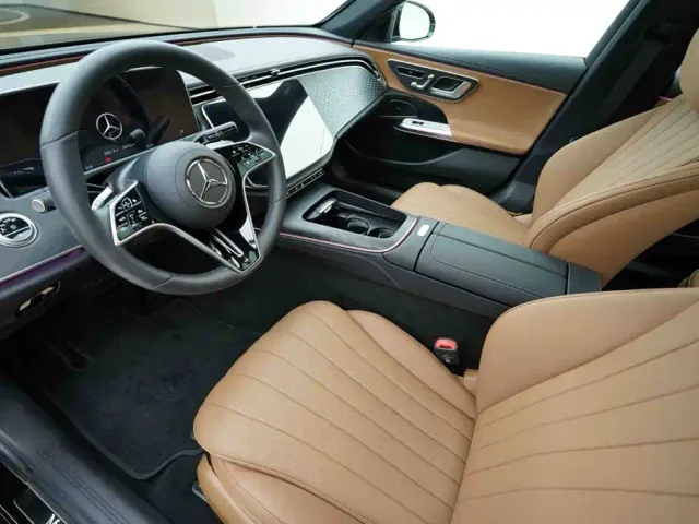 Mercedes-Benz E-Class — Фото автомобиля 9