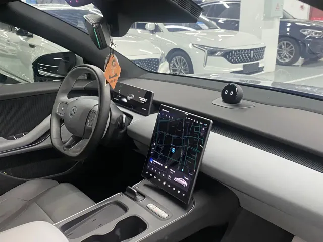 Nio ET5 — Фото автомобиля 9