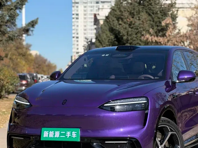 Aito M6 — Фото автомобиля 9