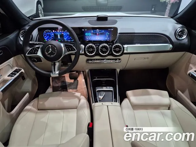 Mercedes-Benz EQB X243 — Фото автомобиля 7